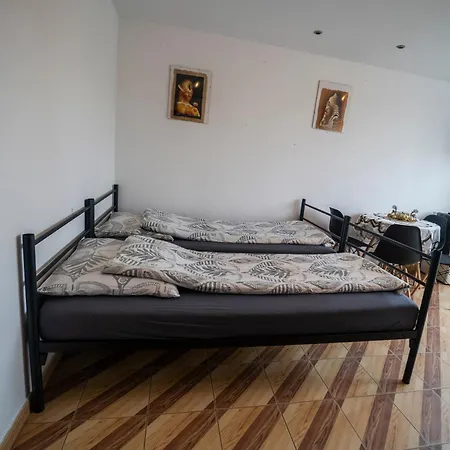 Dom Gościnny Anna Pensjonat 3*